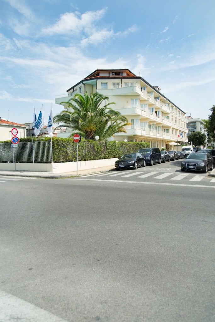 Grand Hotel Forte dei Marmi Dış mekan fotoğraf